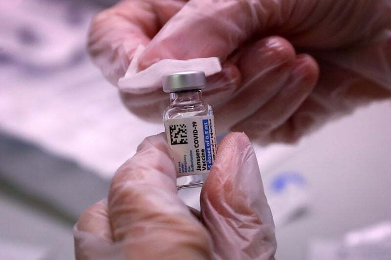 مشاوران FDA ایالات متحده در مورد دوز تقویت کننده واکسن جانسون و جانسون رای می دهند