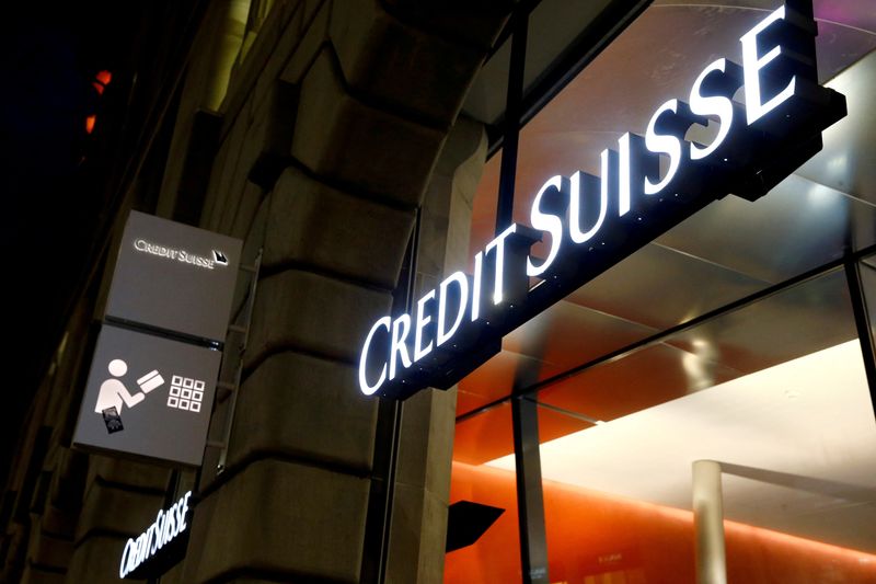 به گزارش یک روزنامه Credit Suisse به دنبال کاهش هزینه های بیشتری است