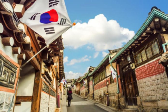صرافی کره ای Upbit برداشتها را برای کاربران تایید نشده محدود می کند