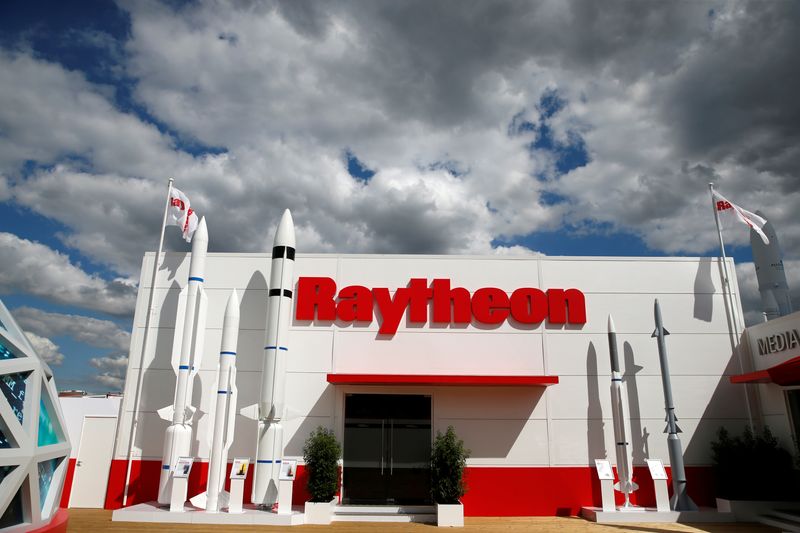 شرکت Raytheon پیش‌بینی کاهش درآمد ناشی از تعلیق تجارت روسیه را دارد